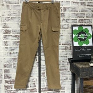 Znt18 khakis men’s size 32 waist